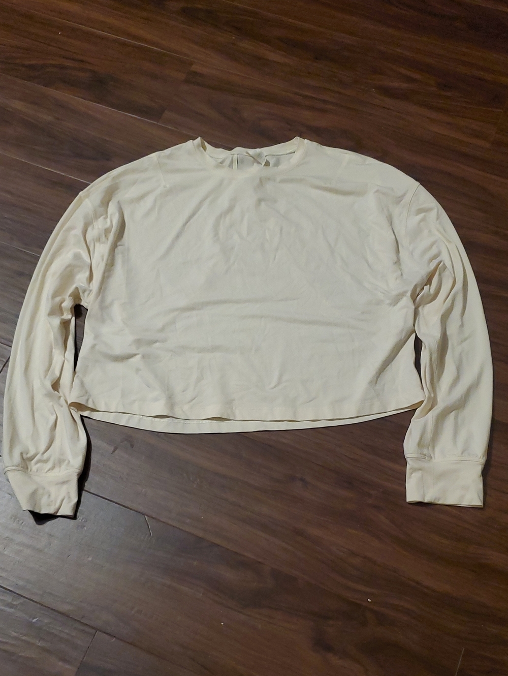 lululemon athletica Cream Long-Sleeve Cropped Sweatshirt